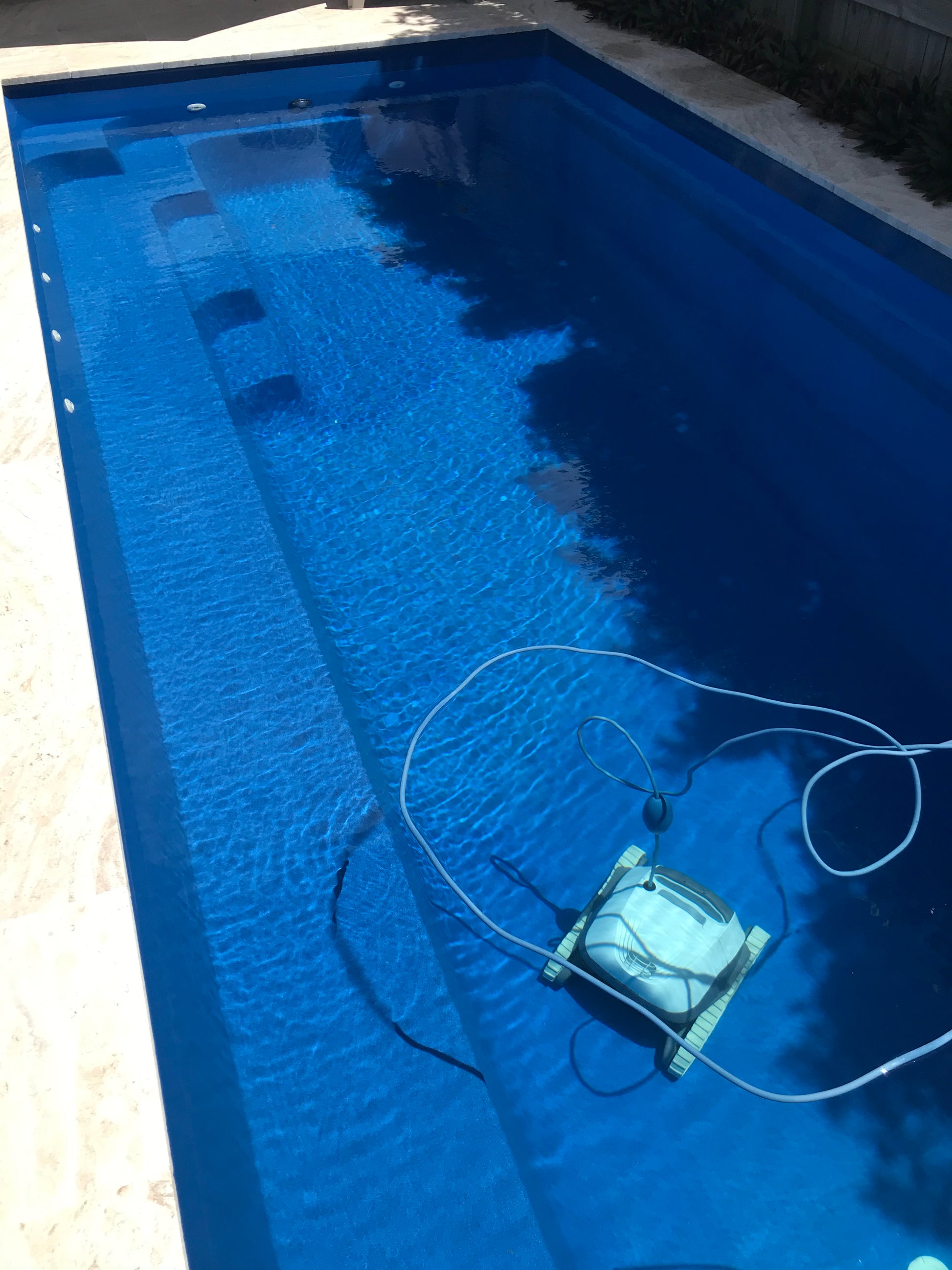 UMH Pool and spa application image 3