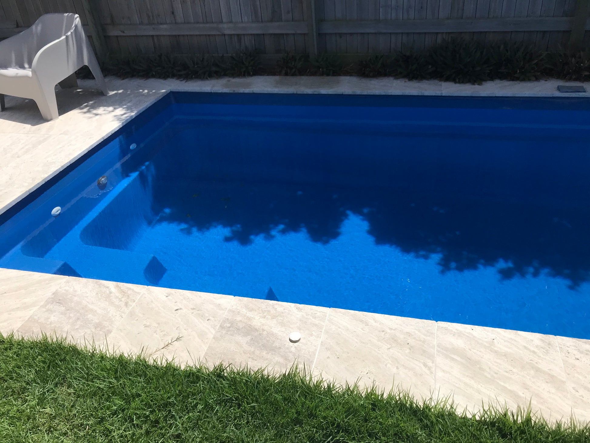 UMH Pool and spa application image 2